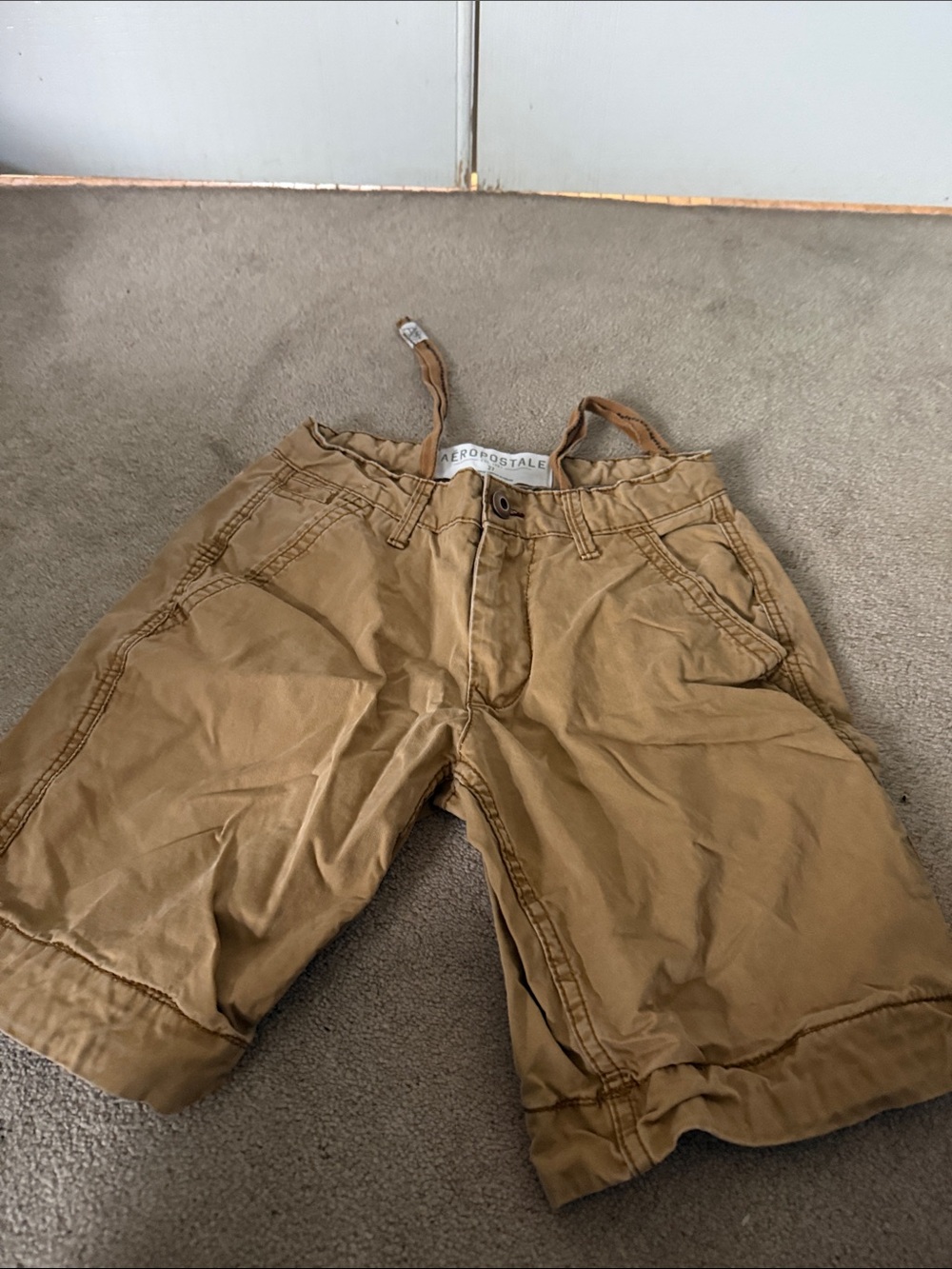 Aeropostale Men's Tan Flat-Front Shorts